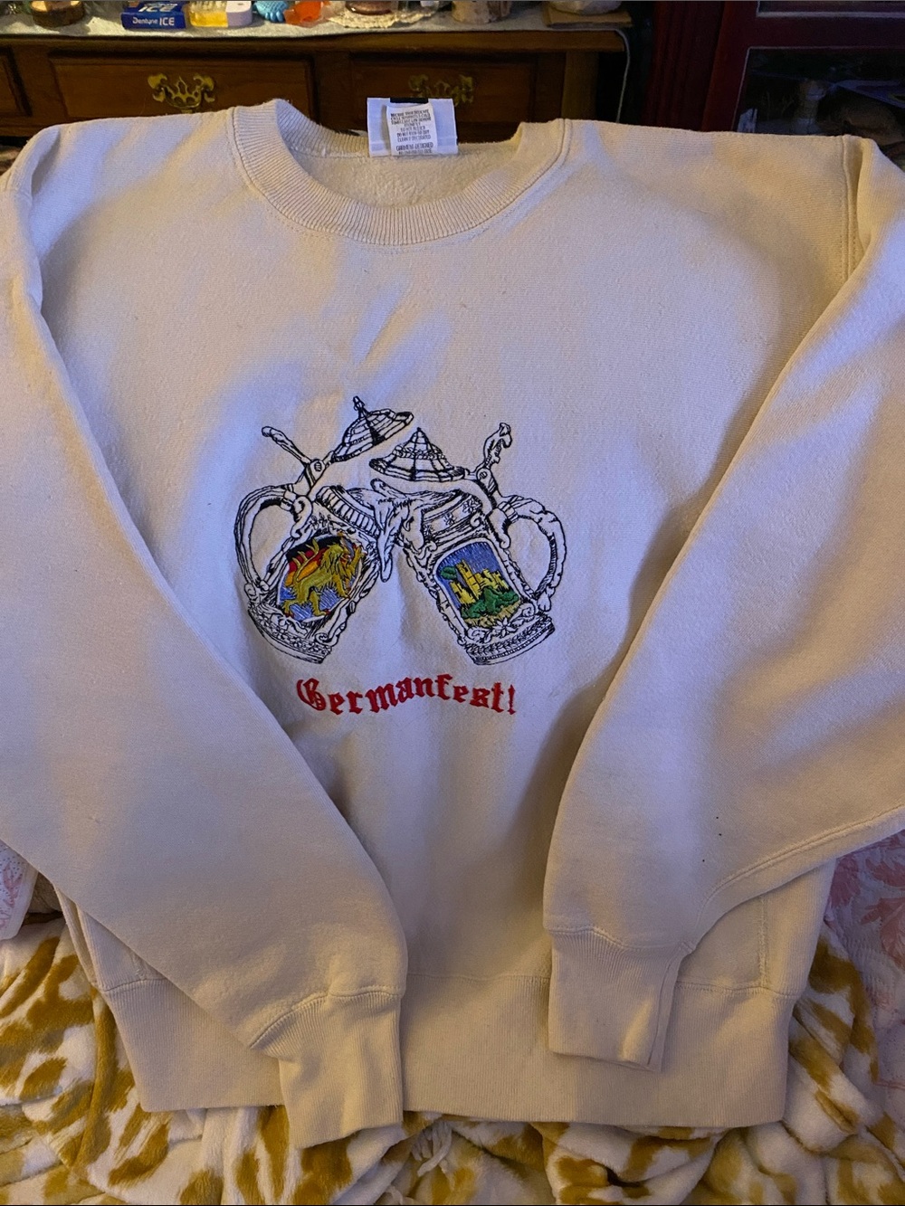 German fest heavy sweatshirt from Lee sized large